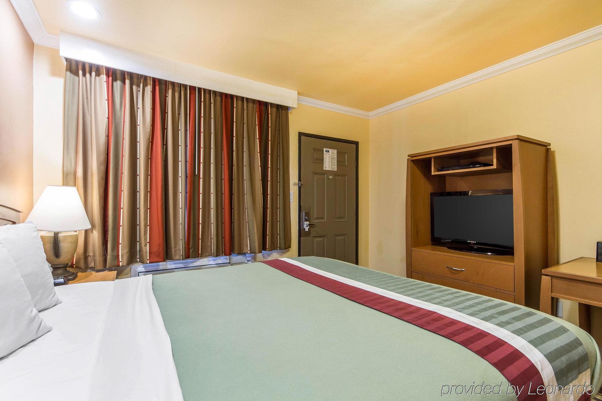 Rodeway Inn & Suites Near The Coliseum & Arena Oakland Esterno foto