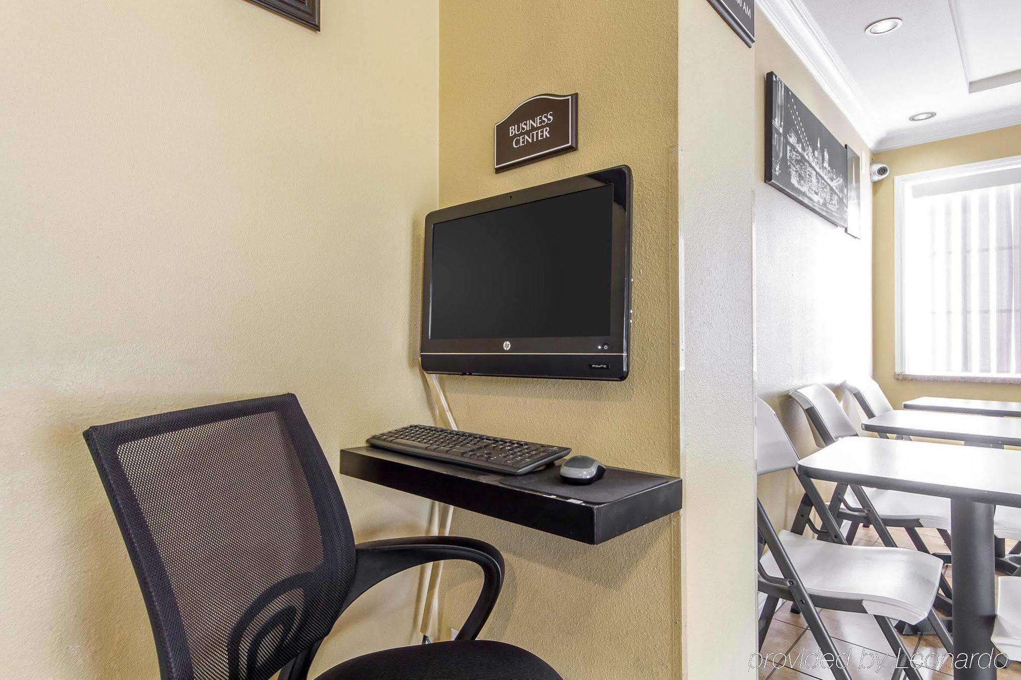 Rodeway Inn & Suites Near The Coliseum & Arena Oakland Esterno foto