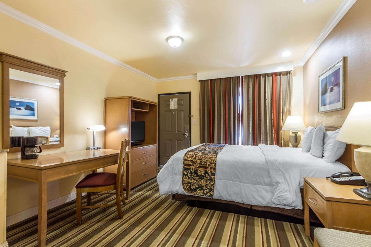 Rodeway Inn & Suites Near The Coliseum & Arena Oakland Esterno foto